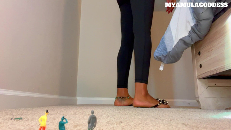 Mya Mula Goddess: Control de Plagas