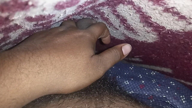 Hungry cliff: Desi čůrák