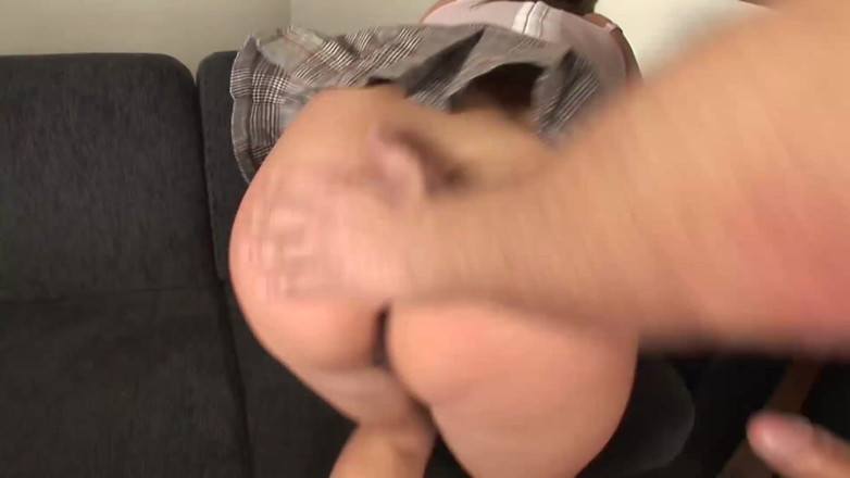 Dat Ass: Only hole she wants to get fucked is her booty