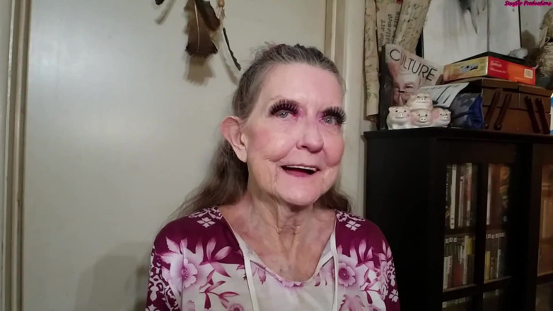 Sexy Sandra N Sir Christopher: Granny Next-door Fantasy Solo Fun