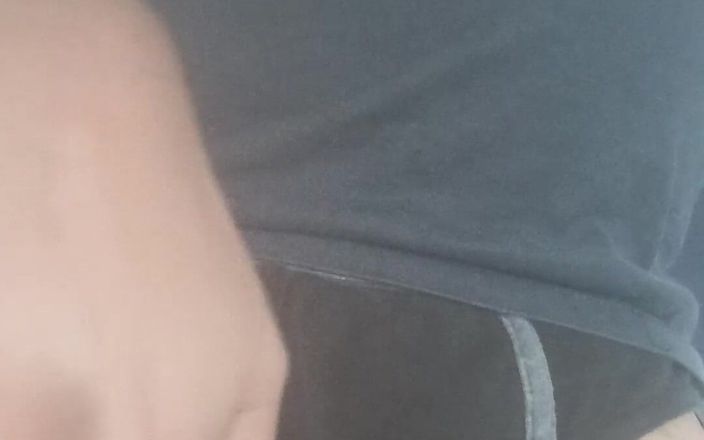 Jerkbongguy: Îmi masturbez masturbarea pulii negre
