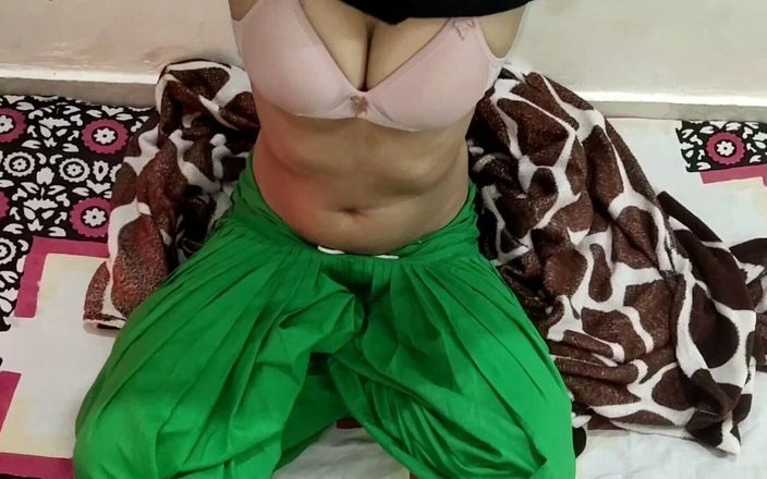 Saara Bhabhi: Teenage Slut Sneaks Her Boyfriend Into Her Room to Fuck,...