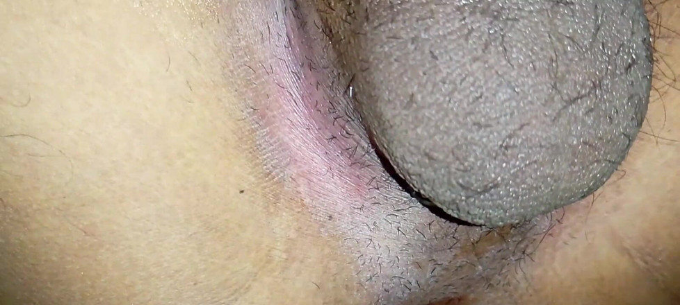 Banti: Gadis hot india lagi asik seks anal pakai mainan seks