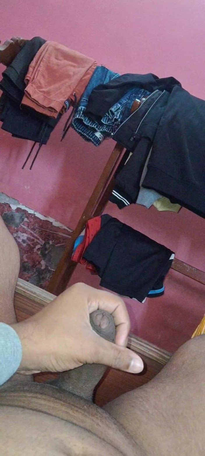 Rajveer Bhumihar: Desi Indian Junger Junge Gibt Eine.