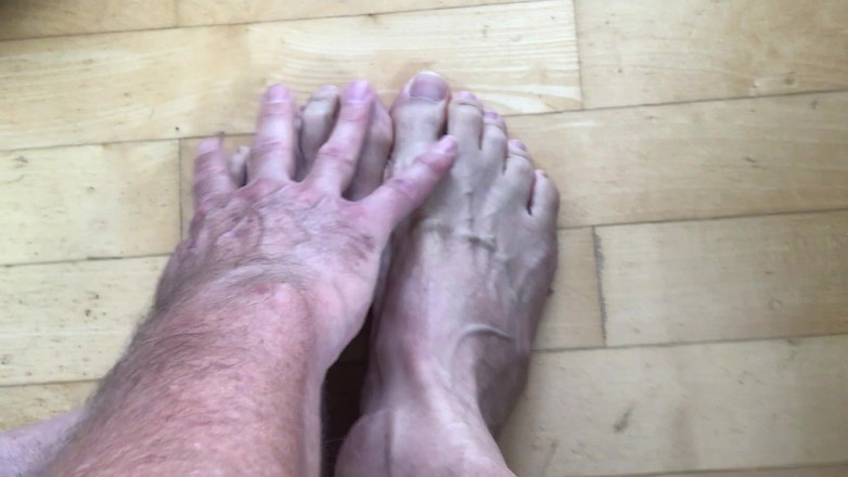 Best Ager: Juego de pies y dedo del pie