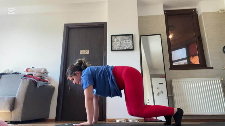 NipsAndStrips: Yoga dengan kentut