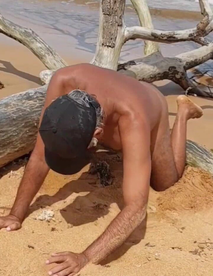 Ladysilvas: Ladysilva, schwuler porno am frechen strand will schwanz in den...