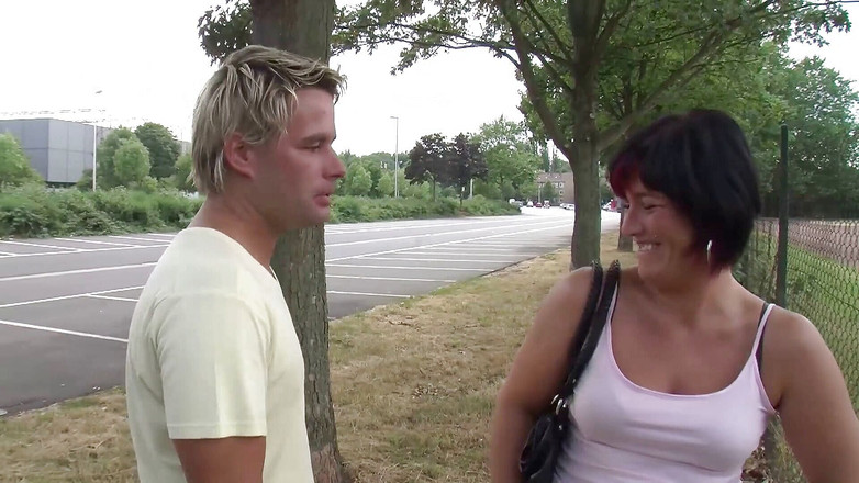 Mature Climax - 100% Mature Videos: Zralý velký zadek je po kouření ošukaný zezadu