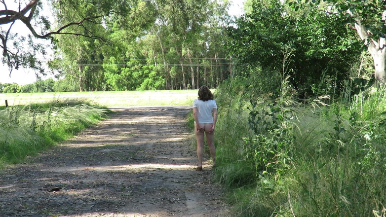 Milfcamsex: 패트리샤 산책 ...