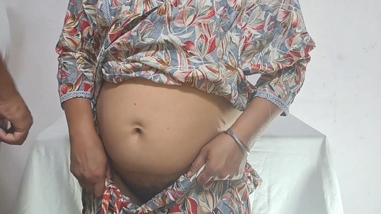 MHM: 秘密のロールプレイ:ジジャとサリの夜