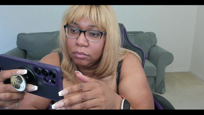 Josie4yourpleasure: Stream Started