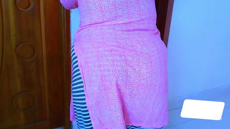 Aria Mia: Sexy velká prsa bbw koláž dívka je drsně ošukaná chlapem...