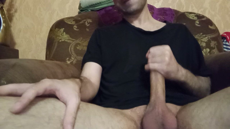 Alex Metallov: Un grande cazzo e delle palle calde. Ragazzo arrapato si...