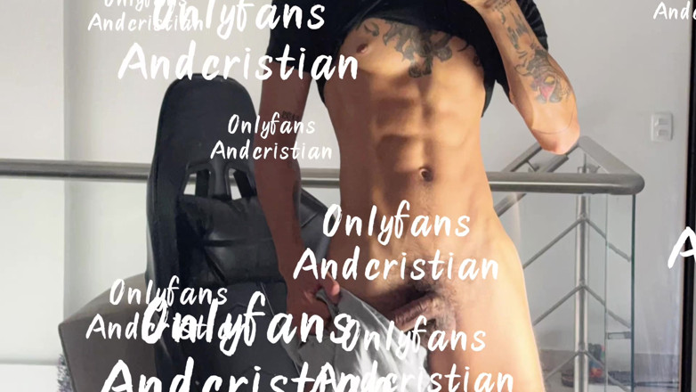 Andcristiann: Straigth verbindet die augen, um sich vorzustellen, dass er einen...