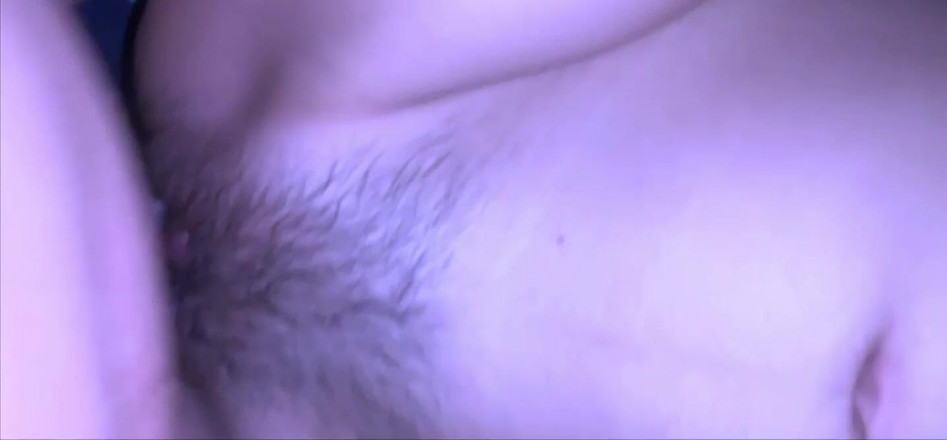 Hashini Hirunika: Desi dívka ošukaná přítelem doma