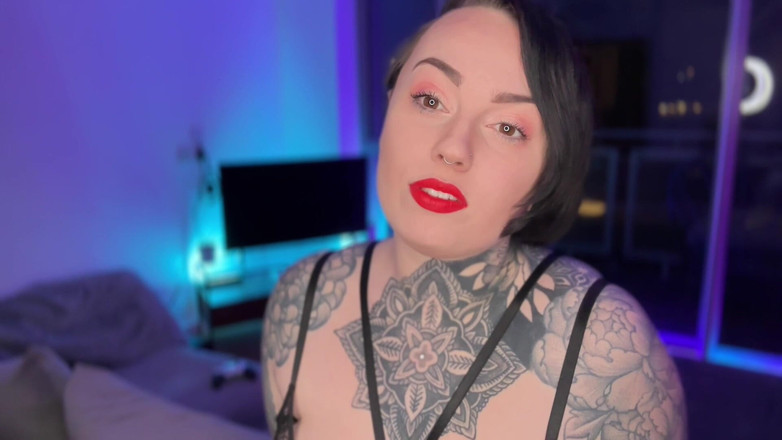 Miss Valentina: Penghasilan Anda Adalah MilikKu