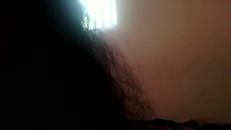 Immfuck: Une Indienne aux gros cheveux et aux seins naturels pour...