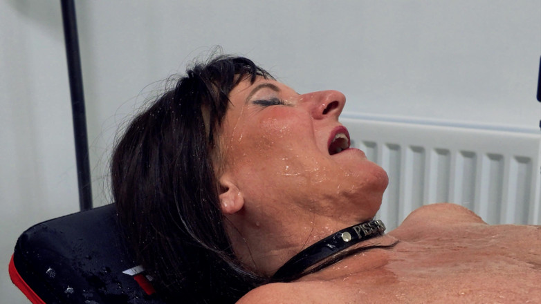 ithastopeefun: Pure Piss Pleasure Fun