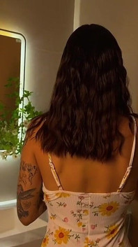 오랫동안 친구의 아내와 섹스하고 싶었지만, 그녀도 원한다는 걸 몰랐어요