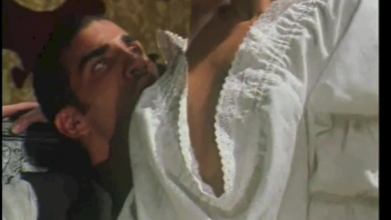 Inhonorof porn: A Empregada e o Mestre uma História de Sexo Secreto