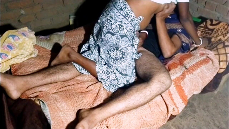 Pumi: Desi těhotná bhabhi sex