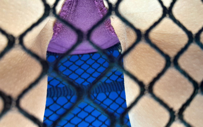 Lala Licious: Lala Licious - mor külotumdan bir kaza geçirdim