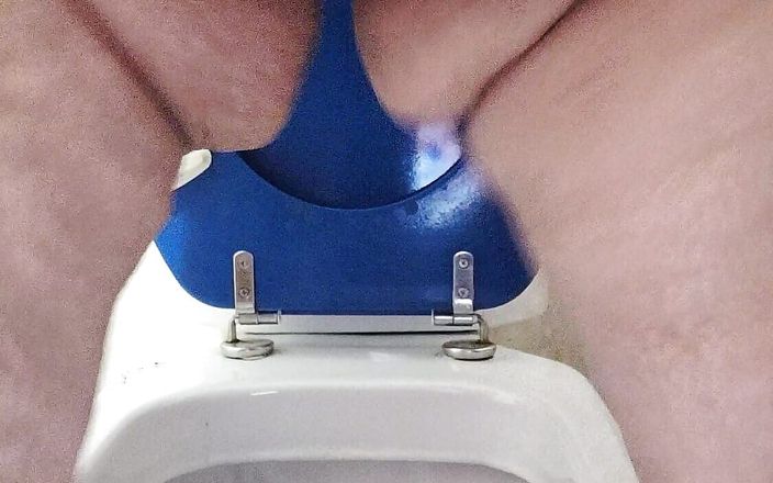 CoolMarina: Palmiragordi. Grosse femme mature et festival de pipi