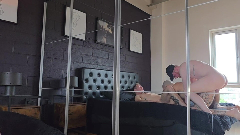 davidedpxxx: Tembusan berganda bawah berbulu besar, creampie, diliputi air mani, dikongkek...