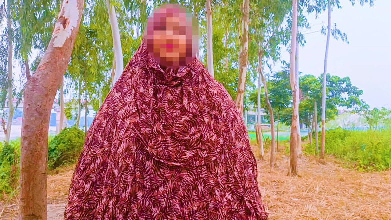 Hoktoml99: Desi Village Outdoor Girls Came Home and Sucked Dick