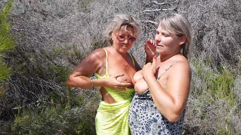 SweetSusi: tilon men larakhraane vaale samlaingik