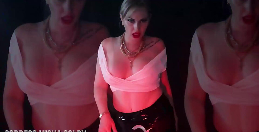 Goddess Misha Goldy: Só eu e você, seu pau duro e sua carteira,...