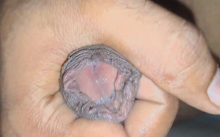 Desi_Porn_India: 我在浴室里的新热辣射精视频