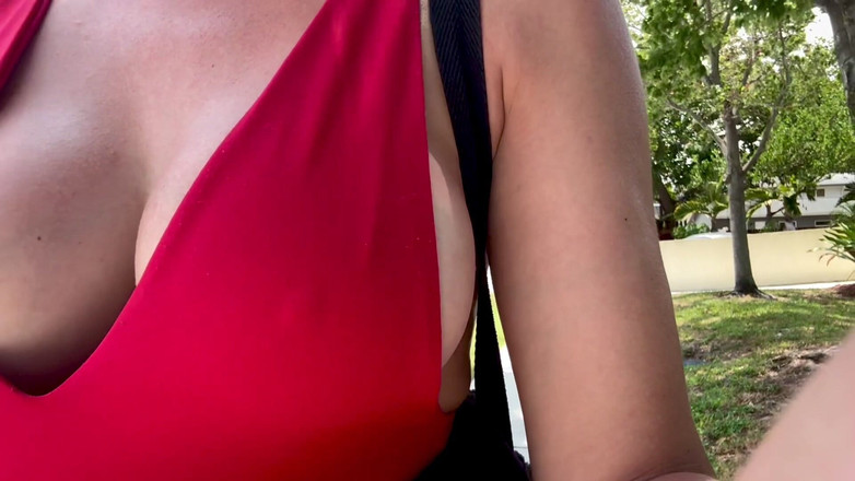 Artemisia Love: Artemisia vú to Ý thích đi bộ trong bộ ngực Miami cận...