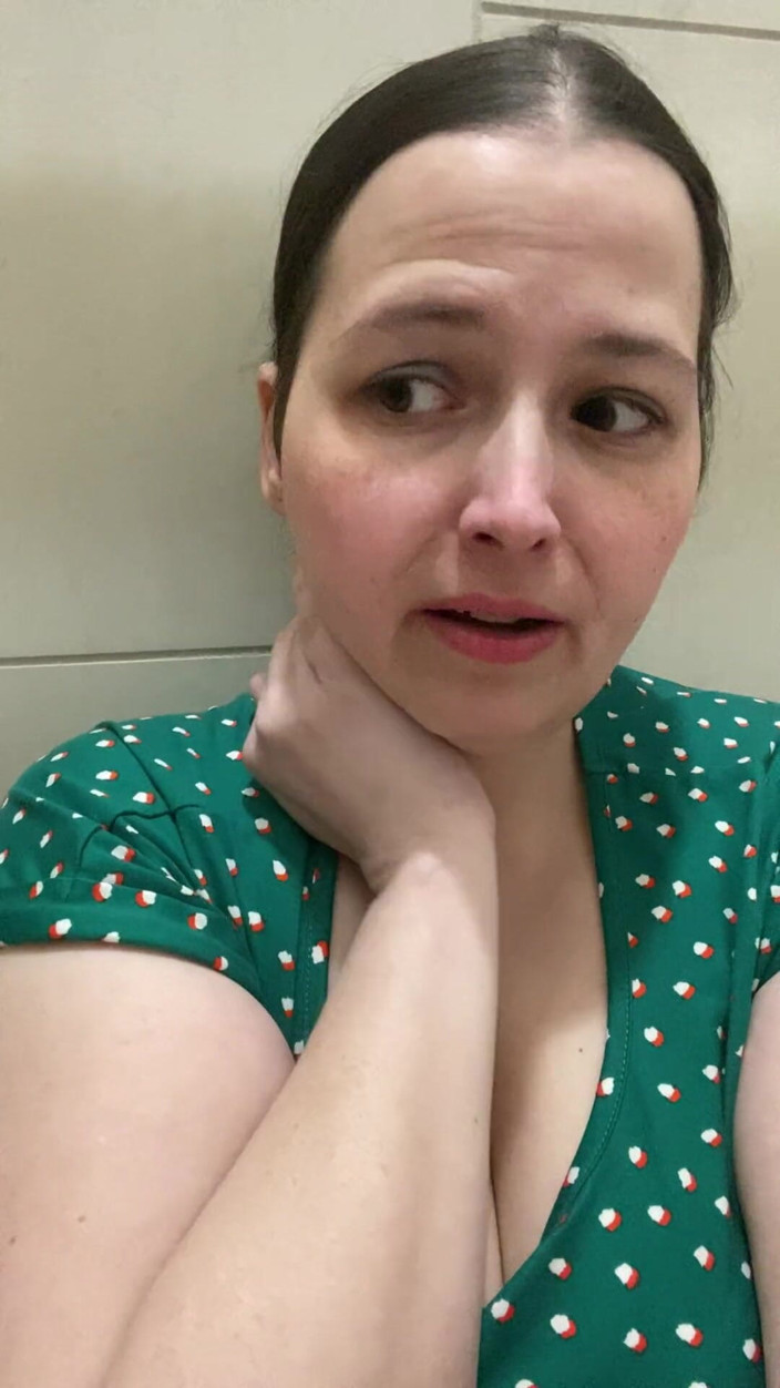 MissChrystalline: Chat and an Orgasm