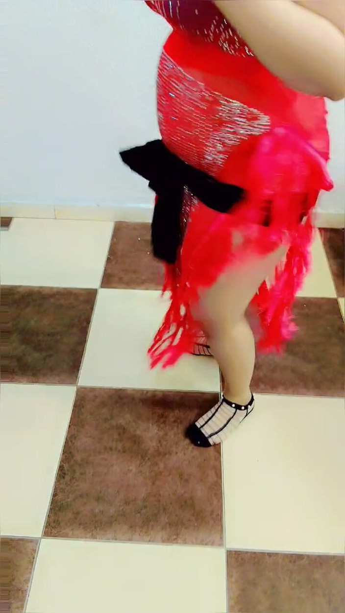 Six my and wife: Tarian perut cewek arab