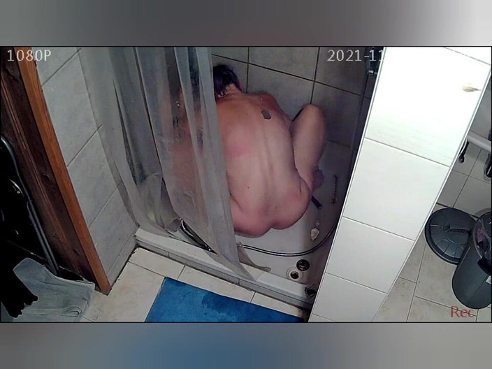 KittieNoOne: Camera tắm cho thấy tôi đang chơi đồ chơi