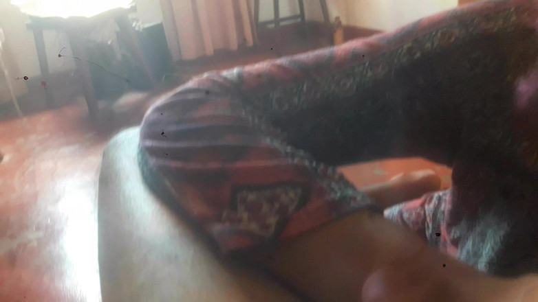 Tina Baby: Šukám služku, zatímco vaří