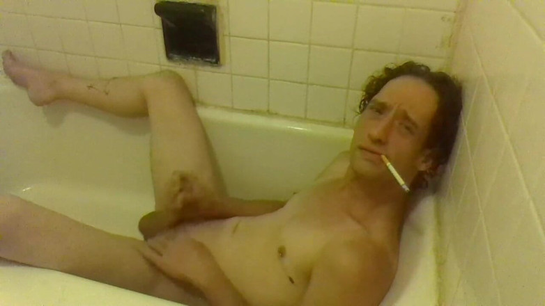 LilTaste: Trying to Pee on My Boobies