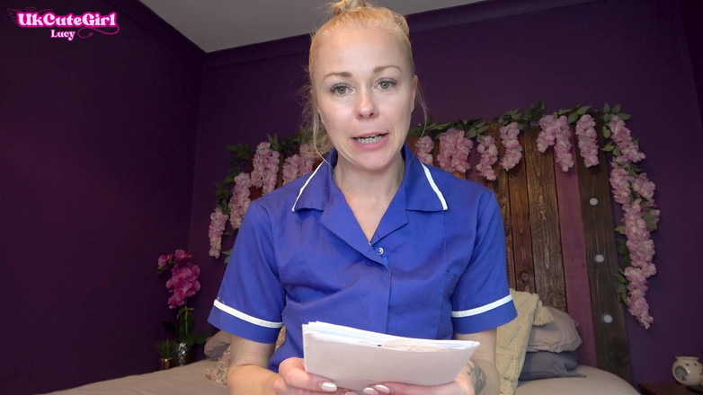 UKCuteGirl Lucy Lauren: 医疗足交撸管指挥