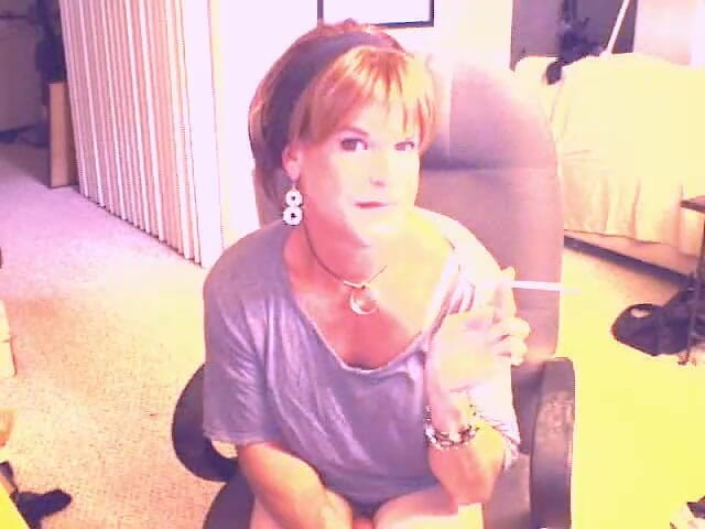 FemmeCheri120: 喫煙とストローク