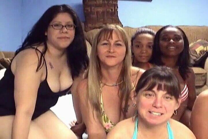 Radical Lesbian: Pesta seks dan pesta seks amatir raksasa