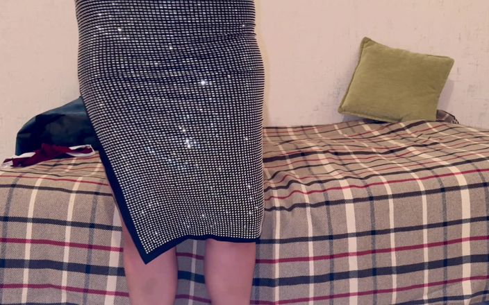 Teen and Milf Female Sex: Дивовижна модель з великою дупою справді хотіла у фальшивому домашньому відео