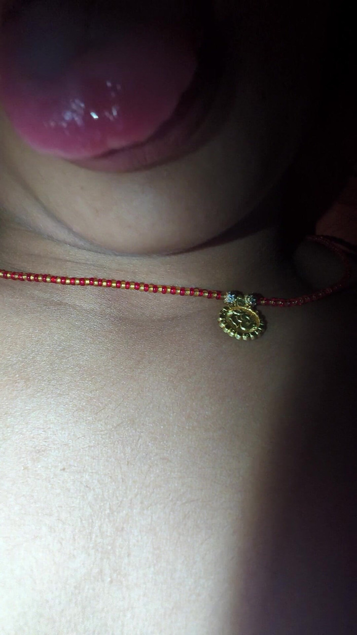 Moma: सेक्सी वीडियो