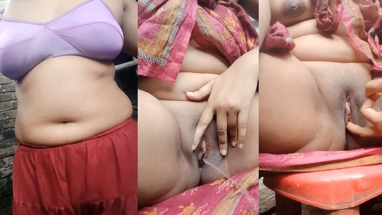 ModernBeauty: यह मेरा स्नान का समय है। बांग्लादेशी भाभी शॉवर ले रही है और रसीली चूत दिखा रही है। पेशाब करना और ऊँगली करना