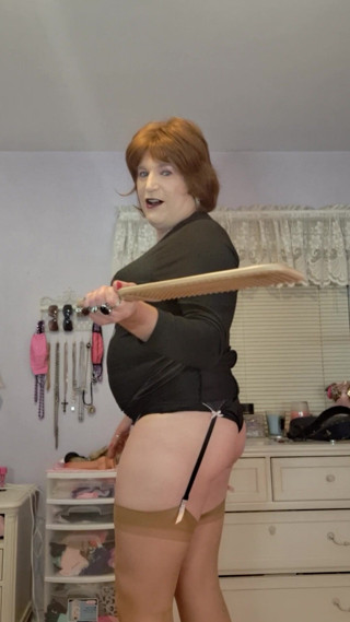 Victoria Lecherri: Its My Birthday and Its Time for My Birthday Spankings