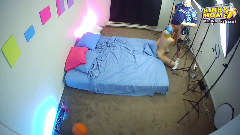 KinkyHome: Behind the scenes - Blowjob