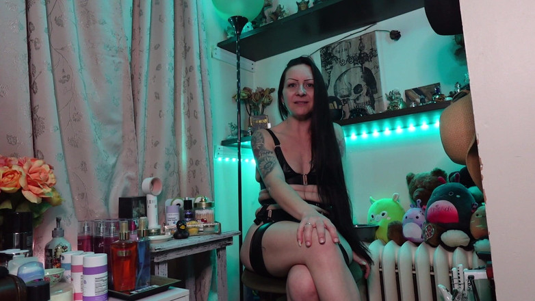 Raven Willow: Awak Tiada Apa-apa Tetapi Yang Jijik