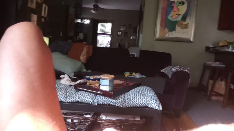 Kennie Jai: Vyhoněná! Kennie Jai dostane honění od medvěda