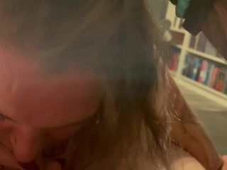 Lusty Mommy and Dirty Daddy: Sloppy Blowjob After Liveshow!