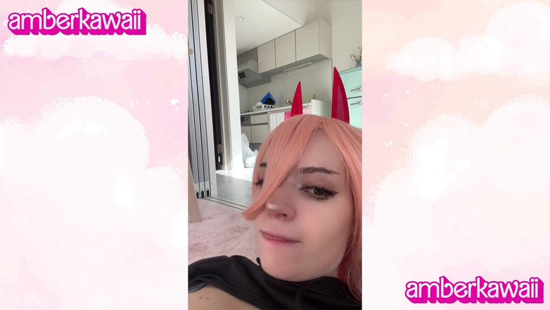 Amber Kawaii: Chainsawman power पहली बार अपनी चूत के साथ खेलती है